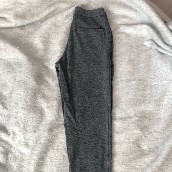 Lululemon City Trek Trouser II - Heathered Grey - Picture 6 of 8